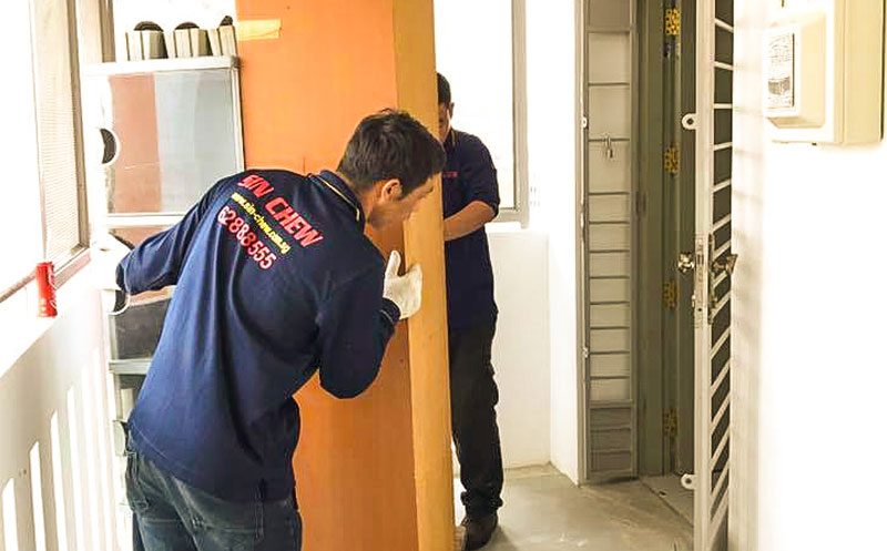 Moving-Furnitures